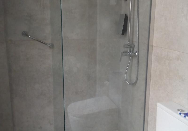 اتاق استاندارد سه نفره, Comfort Dauro 2
