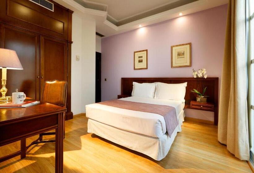 اتاق استاندارد یک نفره, Exe Triunfo Granada