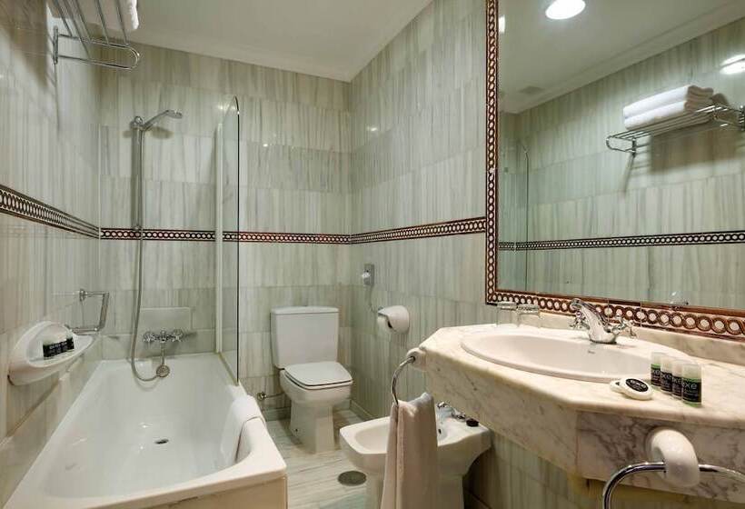 اتاق استاندارد, Exe Triunfo Granada