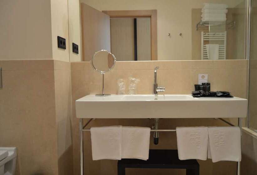 اتاق خانوادگی, Gran Hotel Sardinero