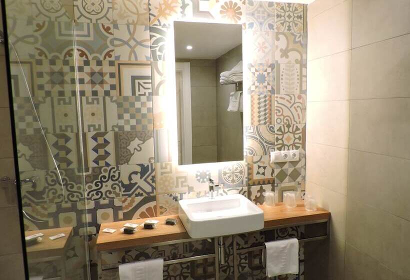 اتاق استاندارد, Las Yucas