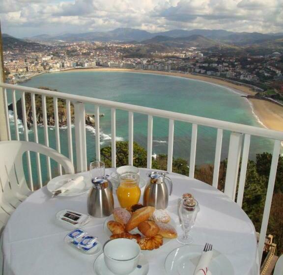 海景标准间带阳台, Mercure San Sebastián Monte Igueldo