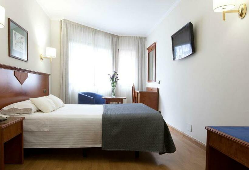 اتاق استاندارد یک نفره, Porcel Alixares