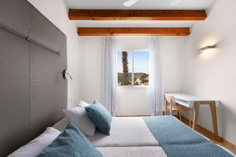 اتاق استاندارد یک نفره, Puertobahia & Spa