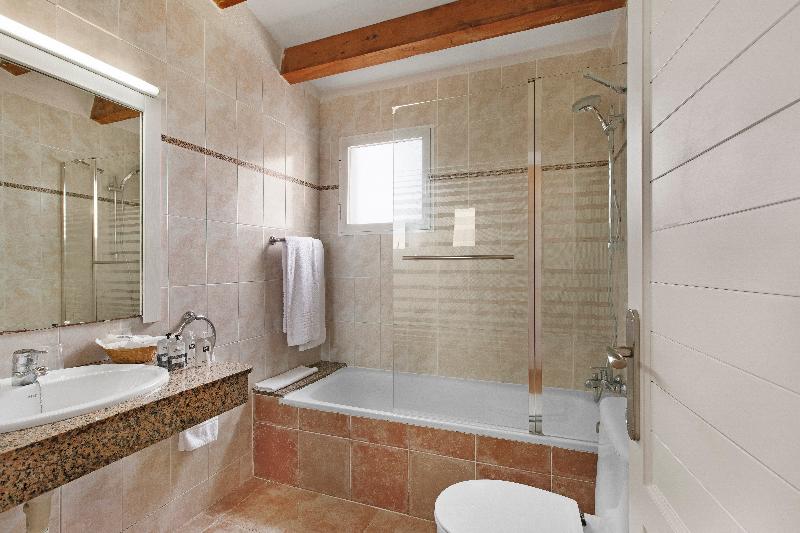 اتاق استاندارد یک نفره, Puertobahia & Spa