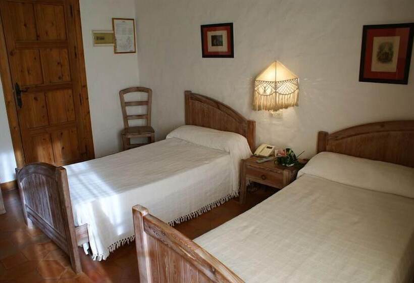 Номер Стандарт, Tugasa Convento San Francisco