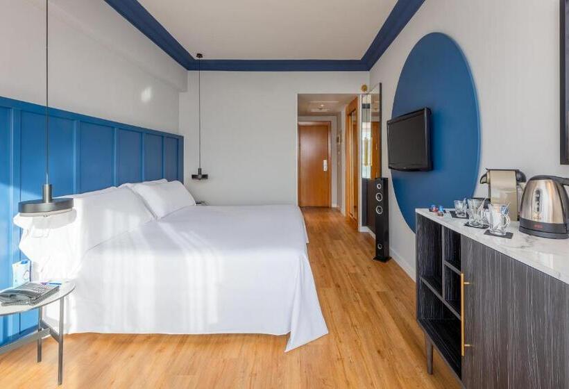 غرفة بريميوم مطلّة علي البحر, San Sebastián Orly, Affiliated By Meliá