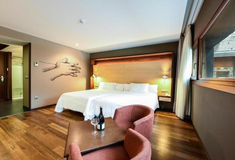 اتاق سوپریور, Sommos Hotel Aneto