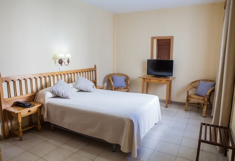 Standard Room, Tres Jotas Conil