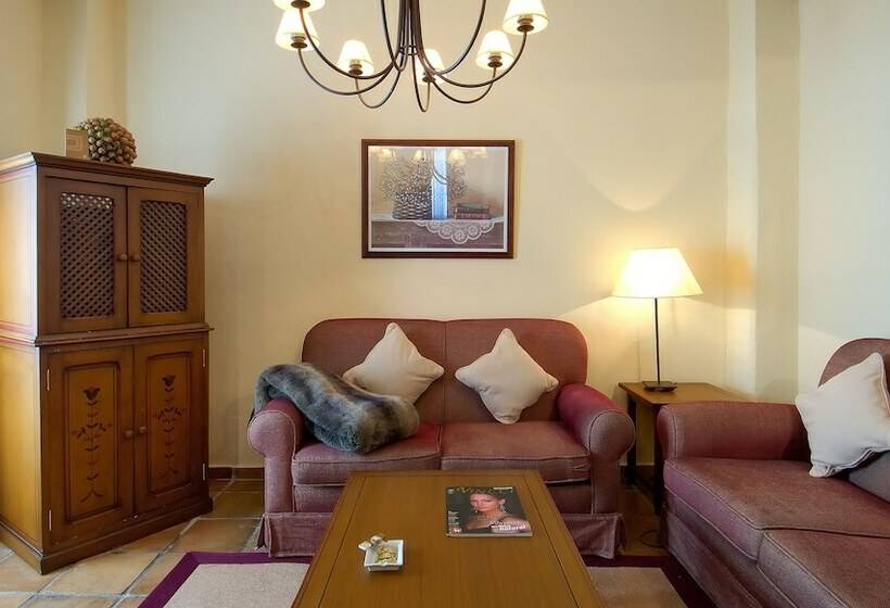 سوییت جونیور, Vincci Selección Rumaykiyya