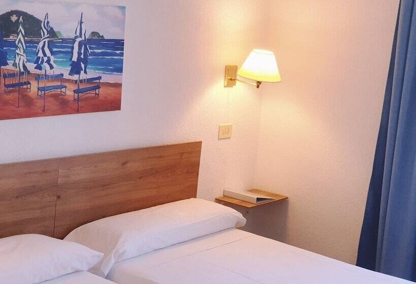 Standard Room, Zarauz