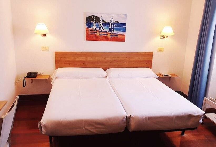 Standard Room, Zarauz