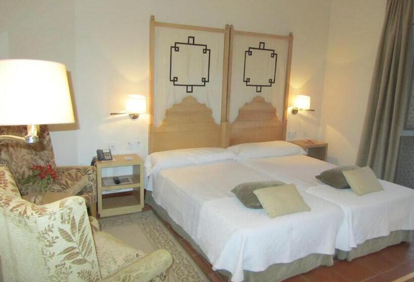 Quarto superior, Parador De Granada