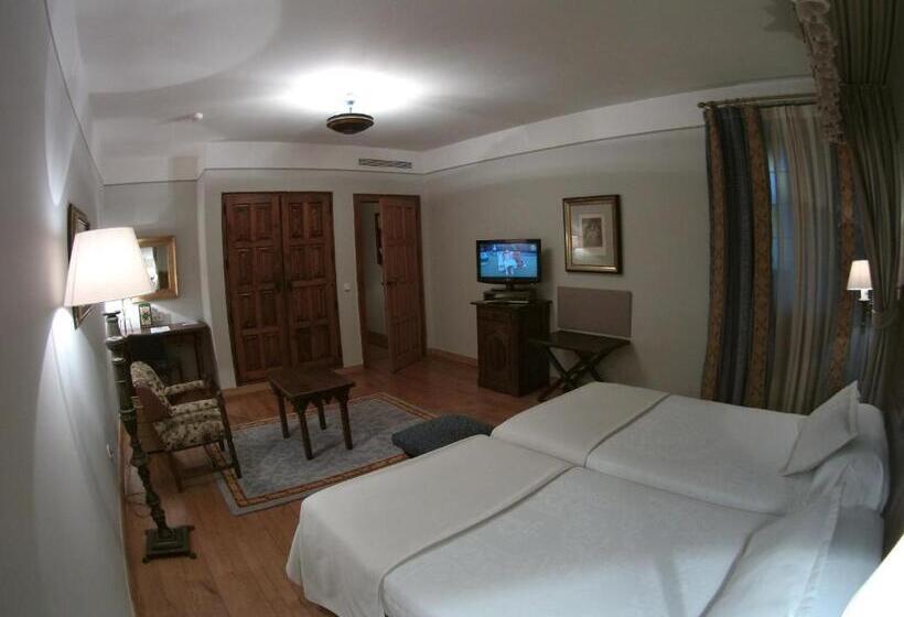 Standard Room, Parador De Santiago De Compostela