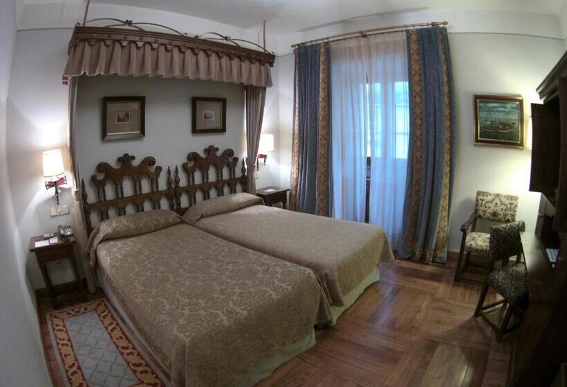 اتاق استاندارد, Parador De Santiago   Hostal Reis Catolicos