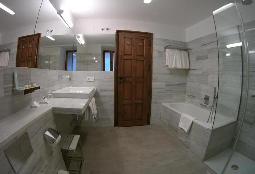 اتاق استاندارد, Parador De Santiago   Hostal Reis Catolicos