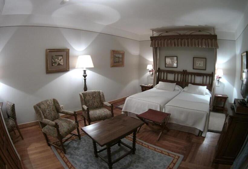 Quarto standard, Parador De Santiago De Compostela