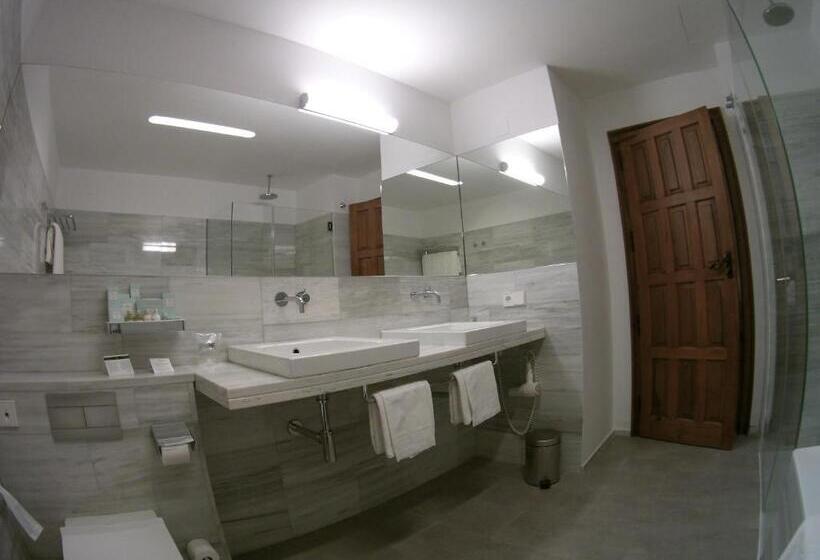 اتاق سوپریور, Parador De Santiago   Hostal Reis Catolicos