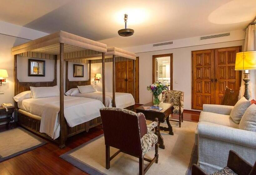سوییت جونیور, Parador De Santiago   Hostal Reis Catolicos