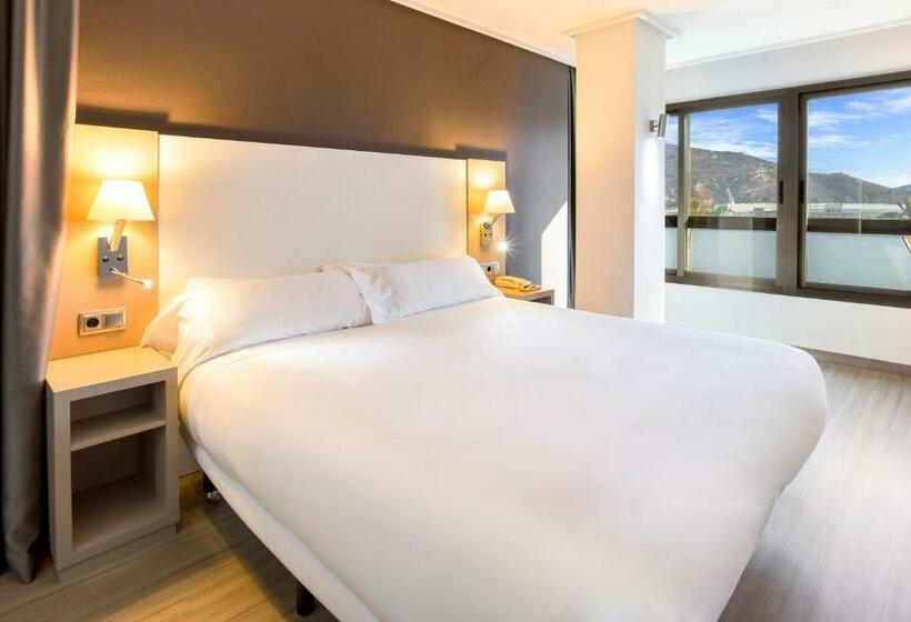 اتاق استاندارد, B&b Hotel Cartagena Cartagonova