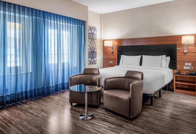 Superior Room King Size Bed, Ac  Carlton Madrid