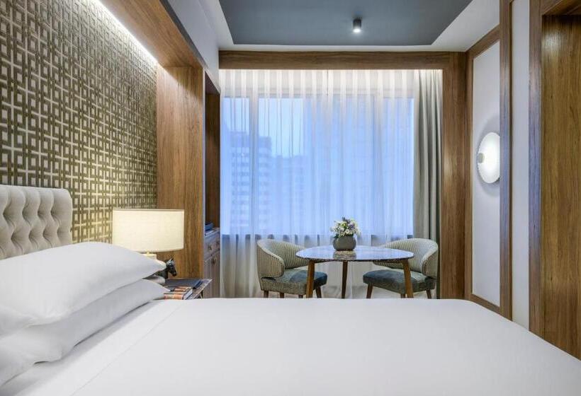 سوییت, The Westin Madrid Cuzco