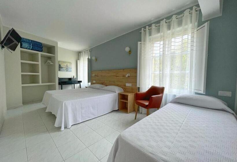 اتاق استاندارد سه نفره, Grupo Las Catedrales   Casa Amadora