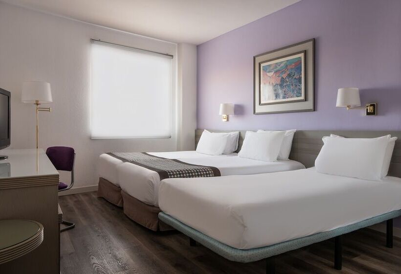 Standard Triple Room, Exe Salamanca