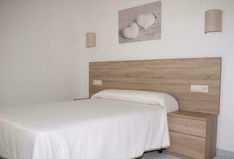 Standard Room, Punta Seame