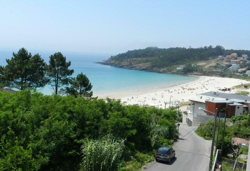 Standard Triple Room Sea View, Punta Seame