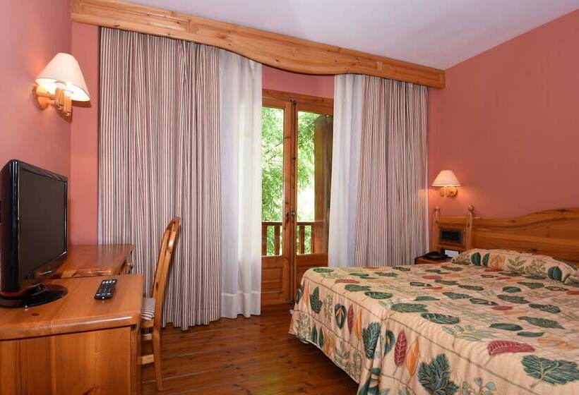 Standard Triple Room, Rvhotels Orri