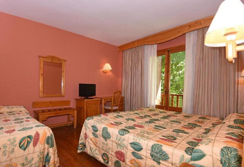 Quarto Triplo Estandar, Rvhotels Orri