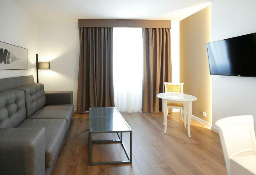 Suite Junior, Sercotel Alfonso Xiii