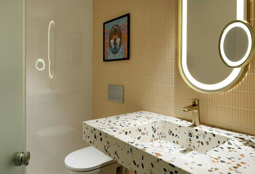 스위트, Hard Rock Hotel Marbella