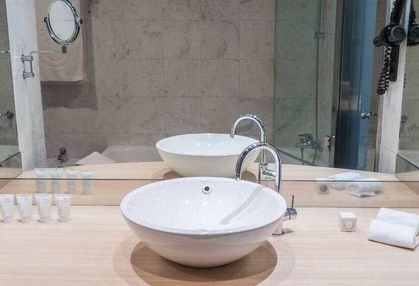 اتاق خانوادگی, Ac Hotel Ciudad De Sevilla By Marriott