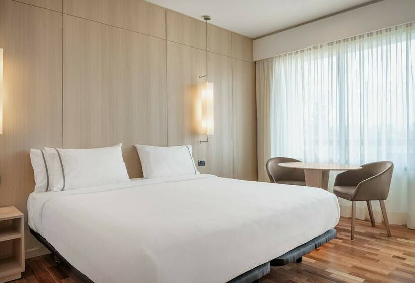 اتاق استاندارد با تخت دوبل و چشم‌انداز دریا, Ac Hotel Málaga Palacio By Marriott