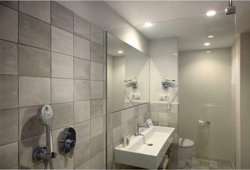 Quarto standard, Aqua  Bertran Park