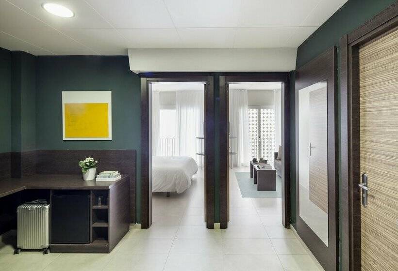 Suite Junior, Aqua  Bertran Park