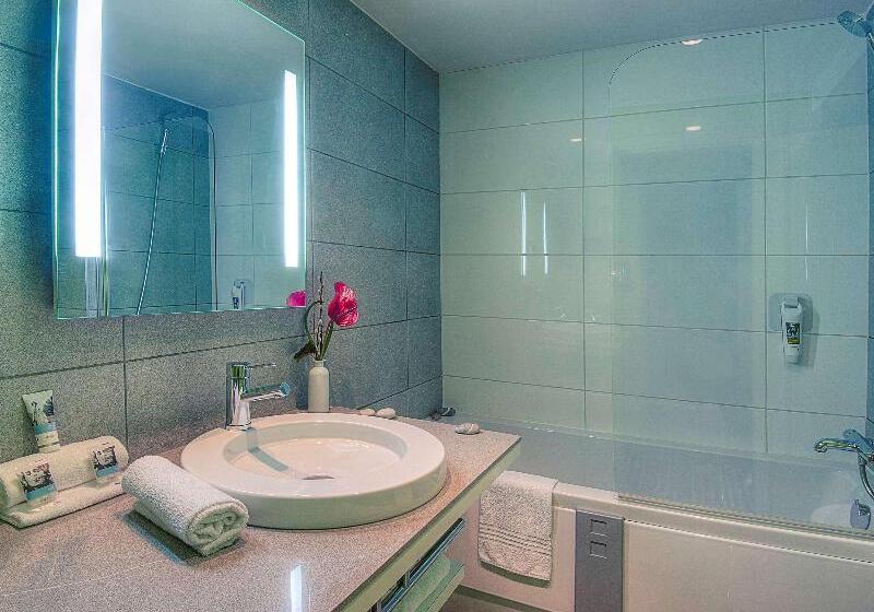 اتاق استاندارد, Aqua Hotel Bertran Park