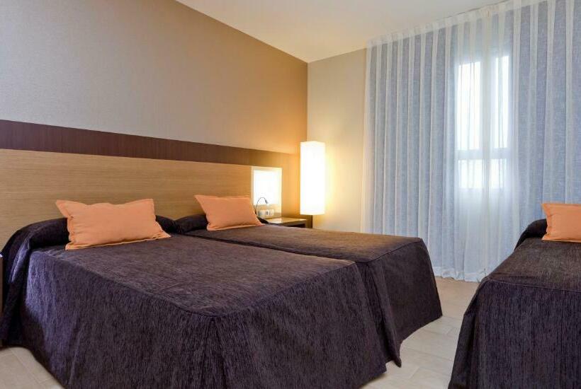 Standard Triple Room, Ciudad De Alcaniz