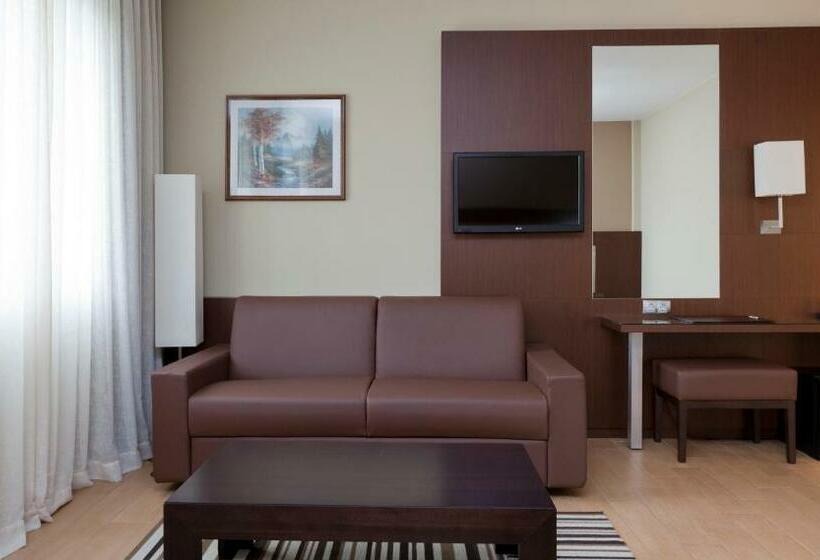 Family Room, Ciudad De Alcaniz