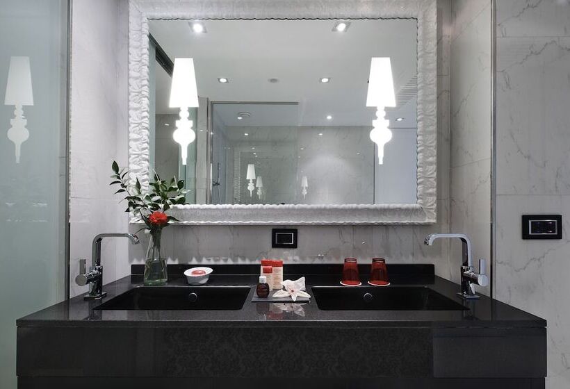 اتاق پرمیوم, Colón Gran Meliá   The Leading Hotels Of The World