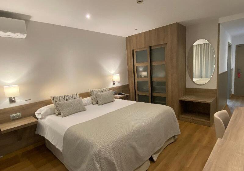 Standard Room, Colon Rambla