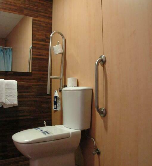 Standard Triple Room, Evenia President