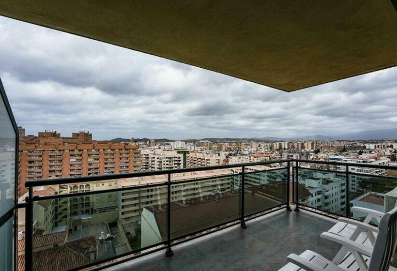 اتاق سوپریور چهار تخته, Leonardo Hotel Fuengirola Costa Del Sol