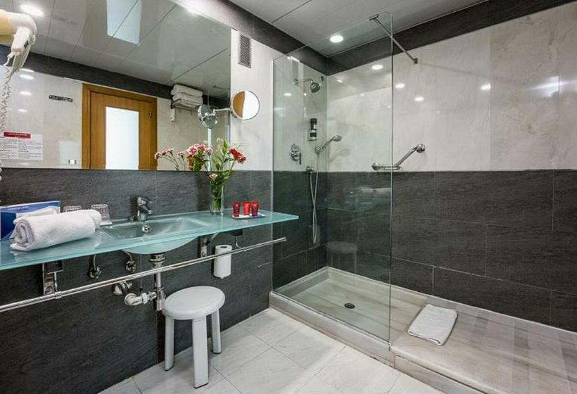 اتاق لوکس با چشم‌انداز دریا, Leonardo Hotel Fuengirola Costa Del Sol
