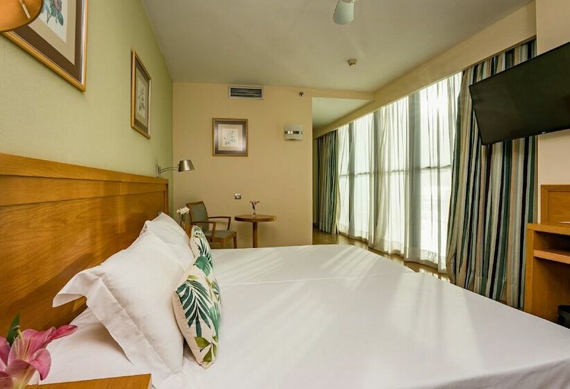 سوییت جونیور, Leonardo Hotel Fuengirola Costa Del Sol
