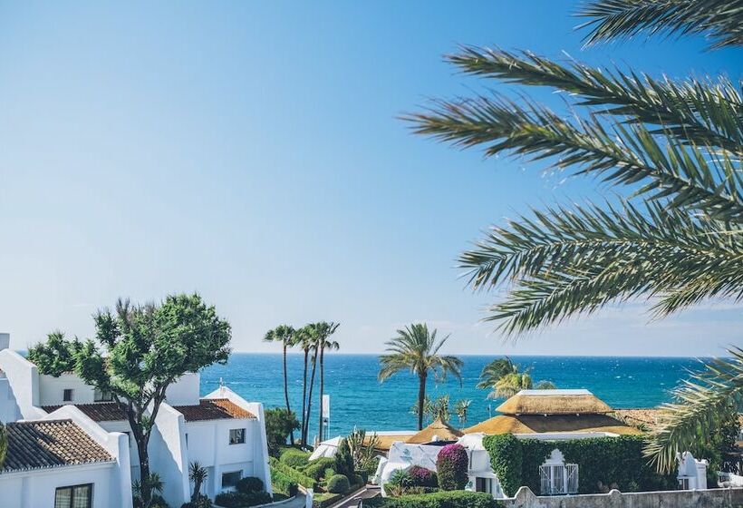 غرفة دور أخير, Iberostar Selection Marbella Coral Beach