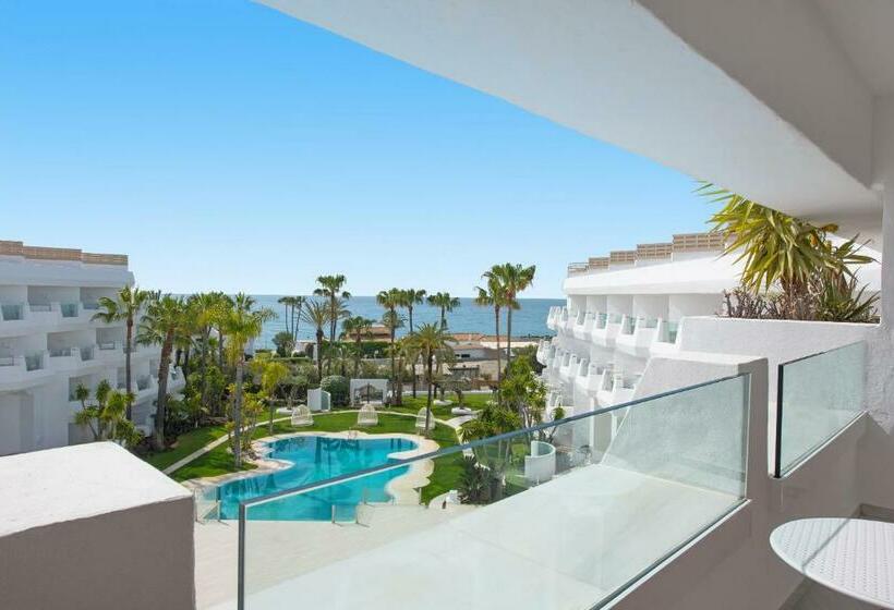 جناح جونيور سوبيريور مطل على البحر, Iberostar Selection Marbella Coral Beach