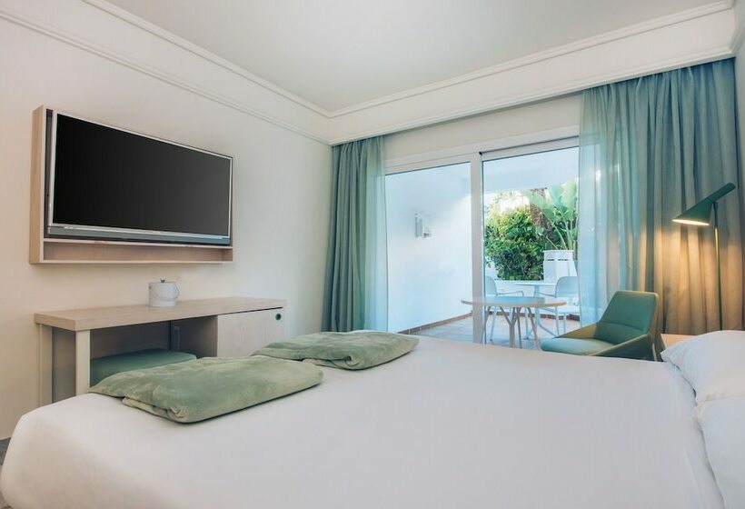 Chambre Standard Vue Piscine, Iberostar Selection Marbella Coral Beach